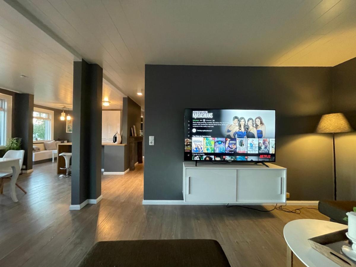 Lovely Penthouse Downtown With 3 Bedrooms Akureyri Luaran gambar