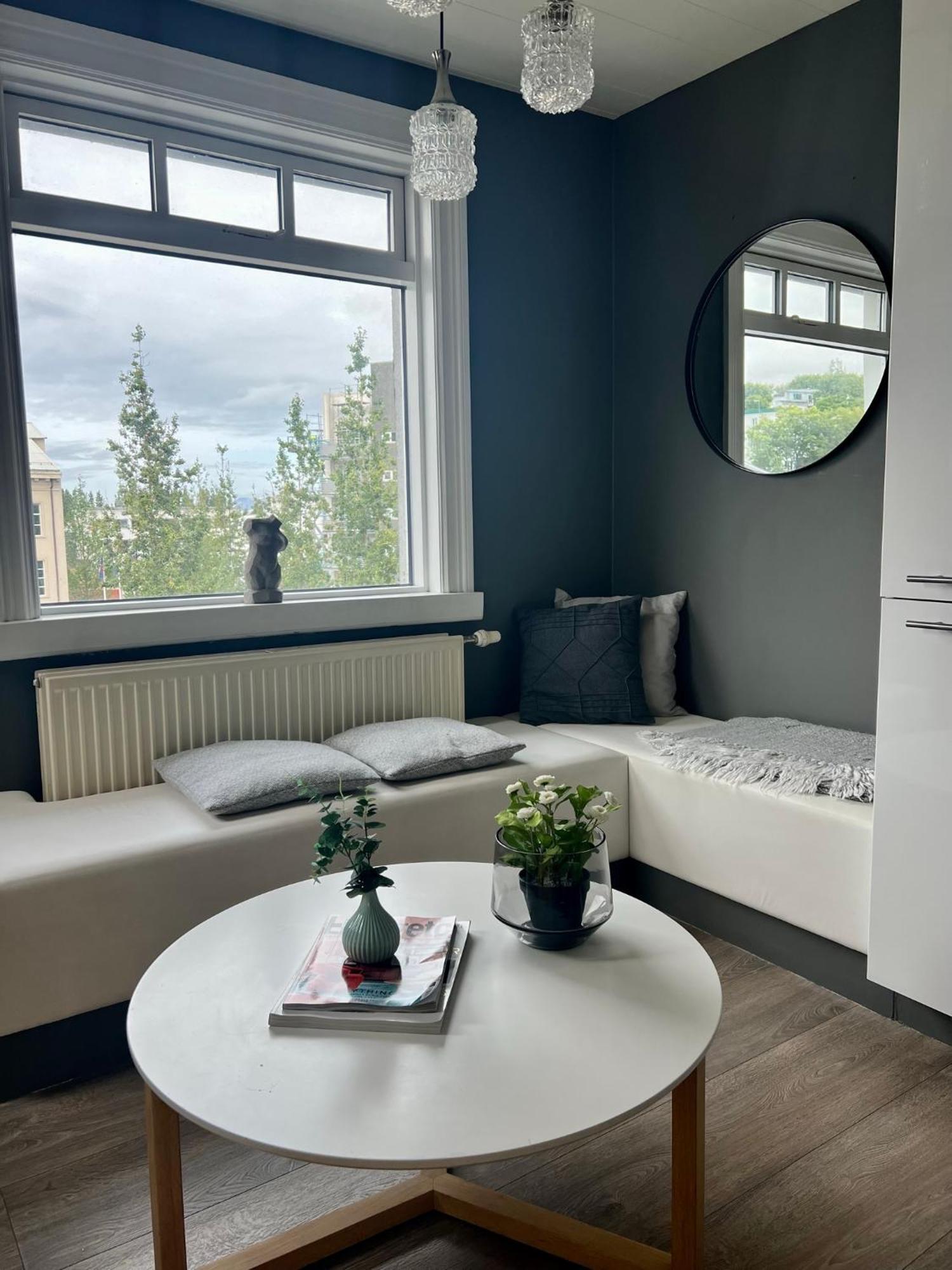 Lovely Penthouse Downtown With 3 Bedrooms Akureyri Luaran gambar