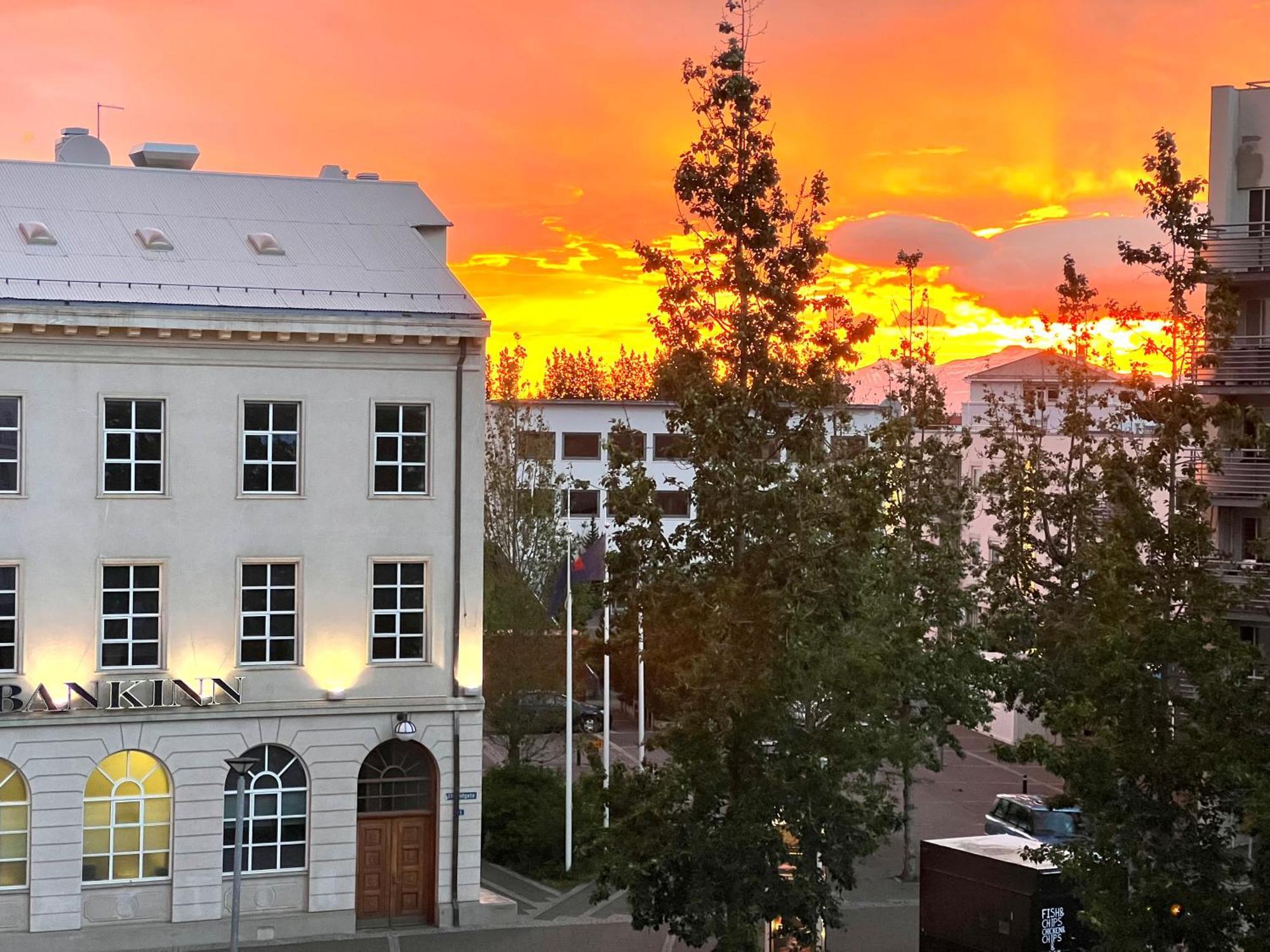 Lovely Penthouse Downtown With 3 Bedrooms Akureyri Luaran gambar